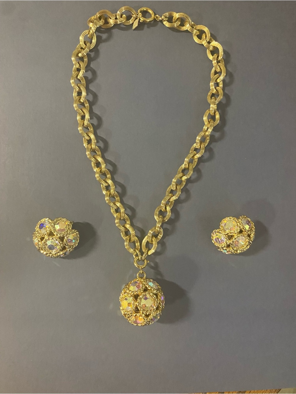Vintage 1961 Sarah Coventry Aurora Borealis ‘Disco Magic’ Necklace/Earring Set